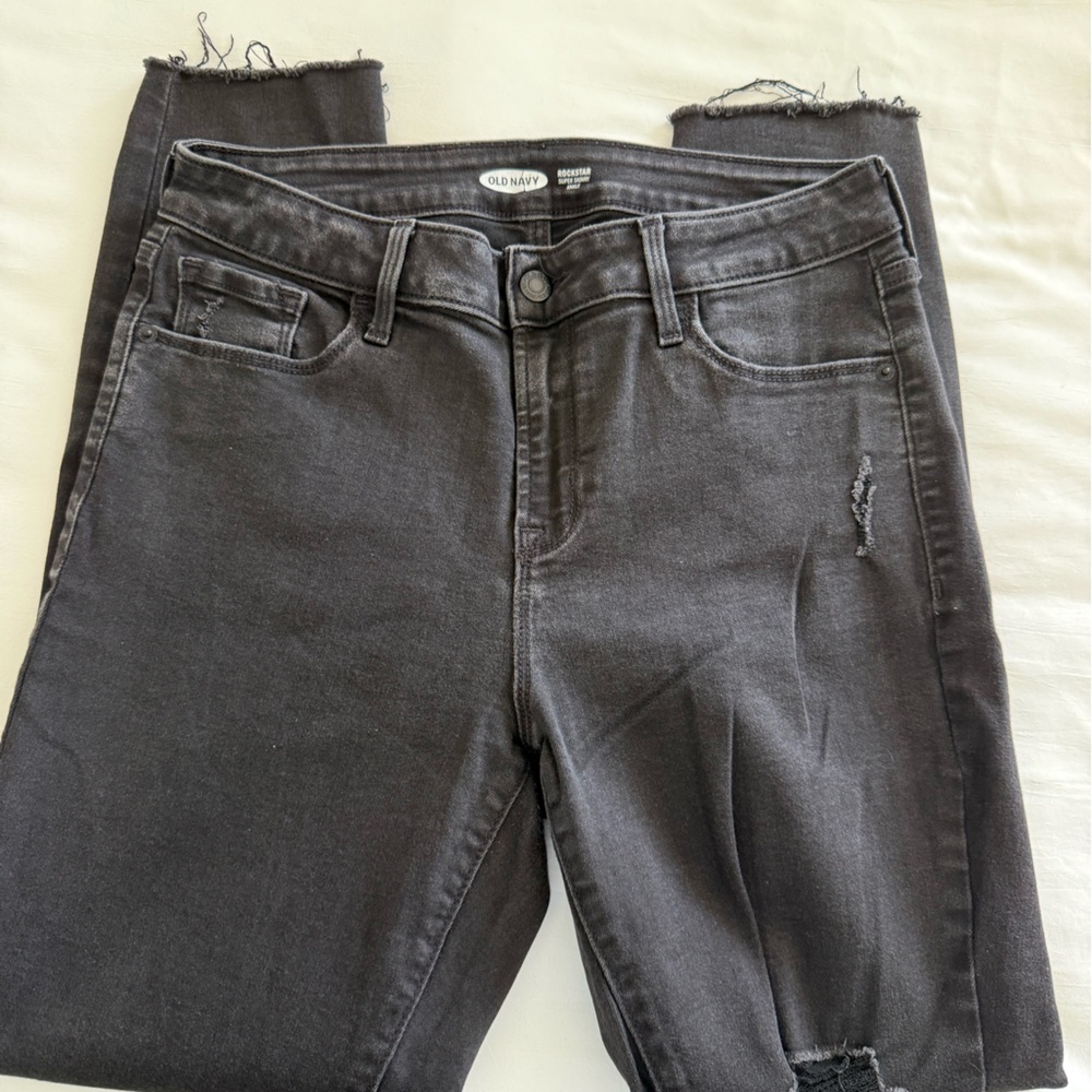 Old Navy Distressed Black Ankle Jeans